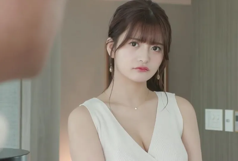 Bà xã bỏ nhà đi khi cả hai cãi nhau… thì em cô vợ bất ngờ đến an ủi anh rể